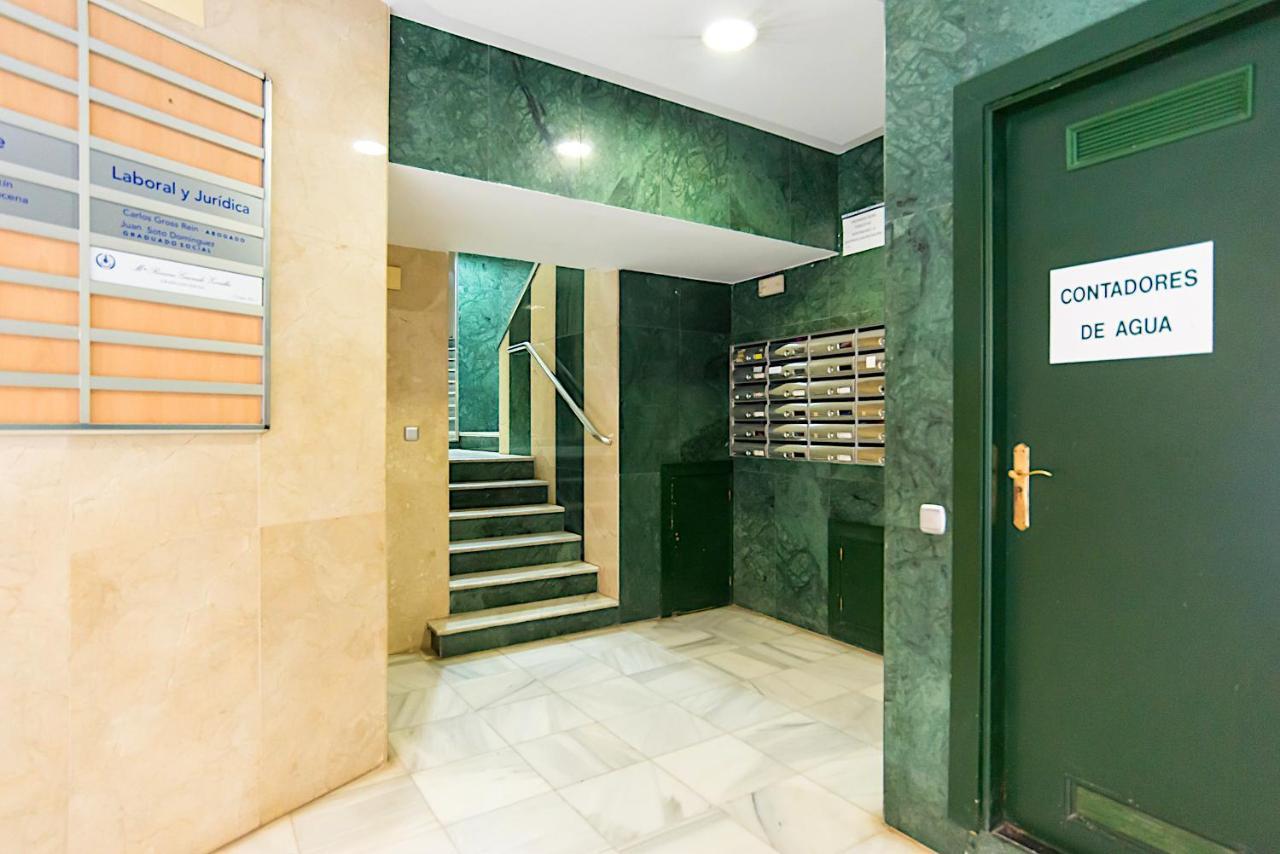 Rooms Young People Only, Soho Citycenter Μάλαγα Εξωτερικό φωτογραφία